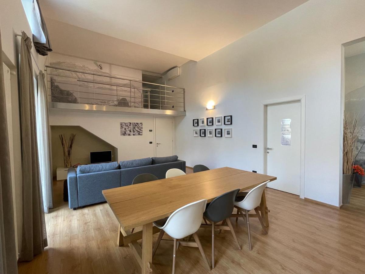 Lovely Loft Molo Μενάτζιο Εξωτερικό φωτογραφία